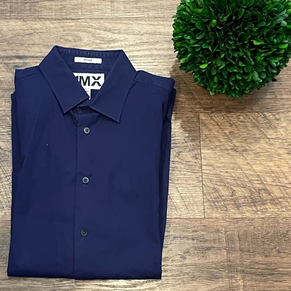 Express 1MX Fitted Dress Shirt - Small
